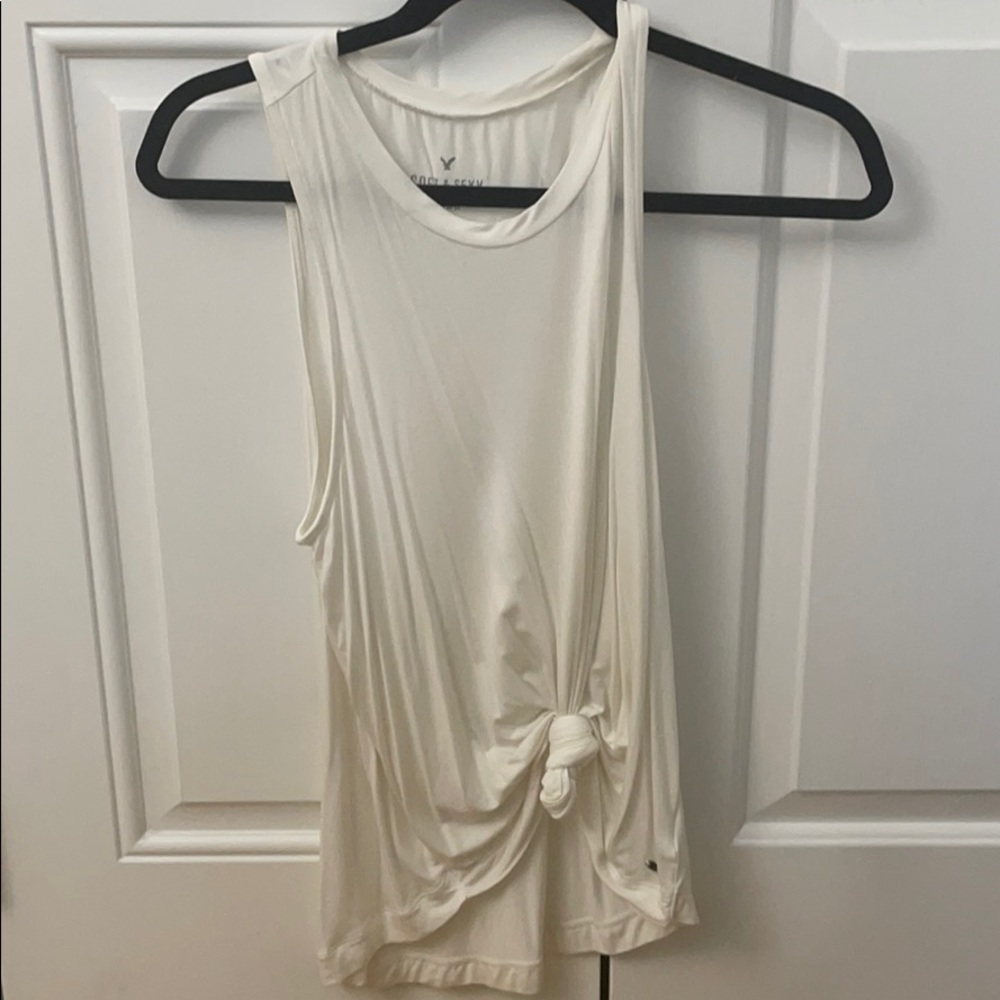 American Eagle Flowy Tank